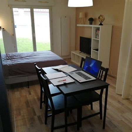 איבטו Studio 5 Min Du Centre Et De La Gare מראה חיצוני תמונה